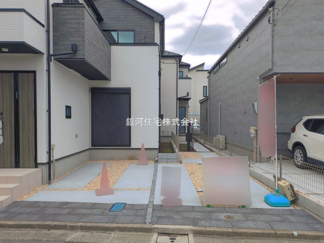 G00394015 東京都練馬区石神井台３丁目 新築一戸建て 7980万円 土地面積109.80m² (約33.21坪) 建物面積97.29m² (約29.43坪) 間取り３ＬＤＫ 築年月2026年05月(築１年以内)【外観6】