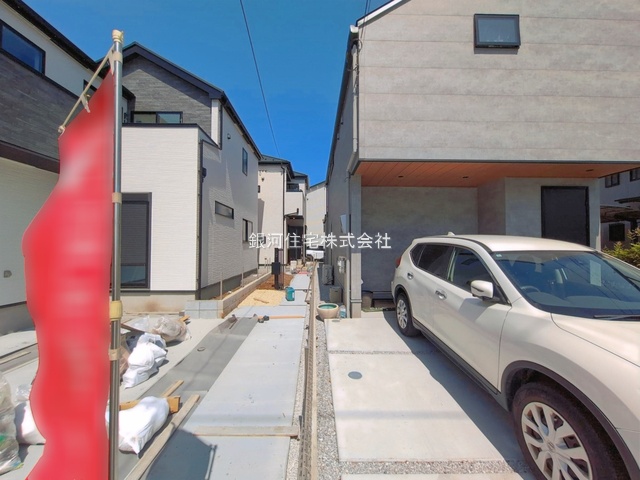 G00394015 東京都練馬区石神井台３丁目 新築一戸建て 7980万円 土地面積109.80m² (約33.21坪) 建物面積97.29m² (約29.43坪) 間取り３ＬＤＫ 築年月2026年05月(築１年以内)【外観18】