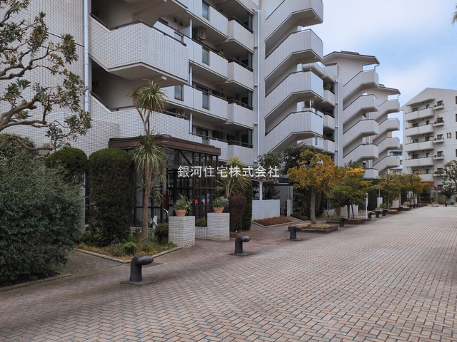 G00394035 千葉県浦安市日の出１丁目 中古マンション 6980万円 専有面積99.92m² (約30.22坪) 間取り４ＬＤＫ 所在階4階 築年月1989年03月(築37年)【外観3】