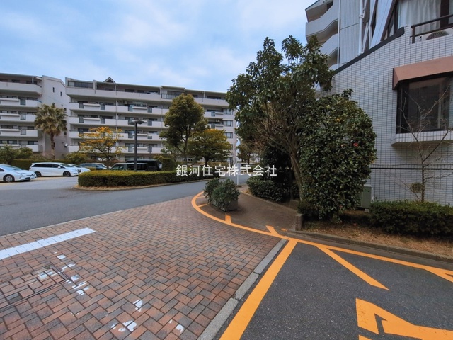 G00394035 千葉県浦安市日の出１丁目 中古マンション 6980万円 専有面積99.92m² (約30.22坪) 間取り４ＬＤＫ 所在階4階 築年月1989年03月(築37年)【外観13】
