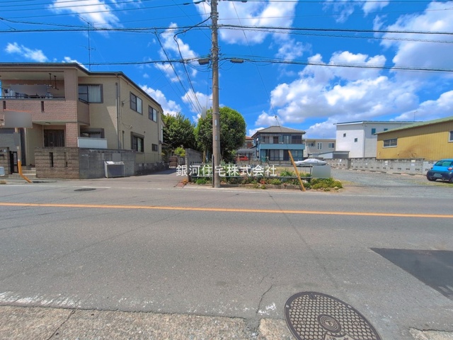 G00394079 埼玉県さいたま市岩槻区城町１丁目 新築一戸建て 3280万円 土地面積111.64m² (約33.77坪) 建物面積89.10m² (約26.95坪) 間取り３ＬＤＫ 築年月2026年07月【外観11】