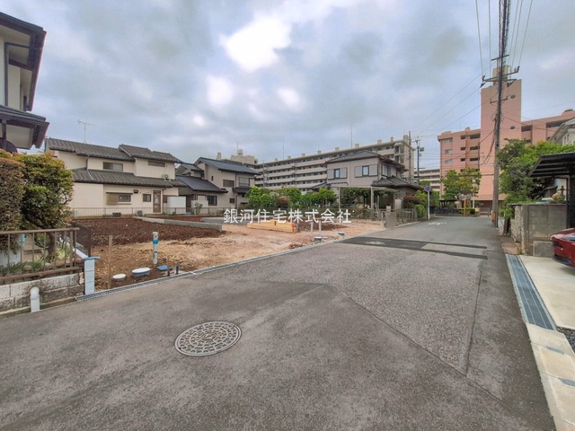 G00394083 千葉県松戸市六高台４丁目 新築一戸建て 4190万円 土地面積124.70m² (約37.72坪) 建物面積98.94m² (約29.92坪) 間取り３ＬＤＫ 築年月2026年07月【外観6】