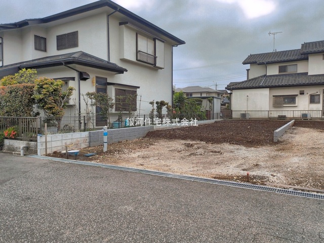 G00394083 千葉県松戸市六高台４丁目 新築一戸建て 4190万円 土地面積124.70m² (約37.72坪) 建物面積98.94m² (約29.92坪) 間取り３ＬＤＫ 築年月2026年07月【外観10】