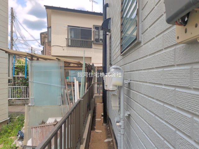 G00394558 東京都府中市住吉町３丁目 中古一戸建て 4090万円 土地面積66.19m² (約20.02坪) 建物面積95.95m² (約29.02坪) 間取り３ＬＤＫ 築年月1994年09月(築31年)【外観12】