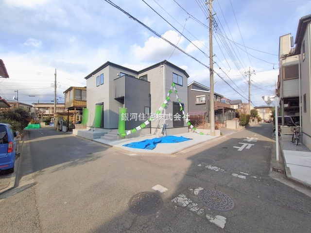 G00394606 埼玉県上尾市小泉７丁目 新築一戸建て 3298万円 土地面積119.37m² (約36.10坪) 建物面積104.33m² (約31.55坪) 間取り３ＬＤＫ 築年月2026年01月(築１年以内)【外観17】