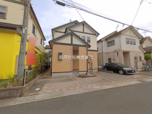 G00394756 埼玉県幸手市緑台１丁目 中古一戸建て 1780万円 土地面積138.62m² (約41.93坪) 建物面積99.27m² (約30.02坪) 間取り４ＬＤＫ 築年月2005年01月(築21年)【外観2】