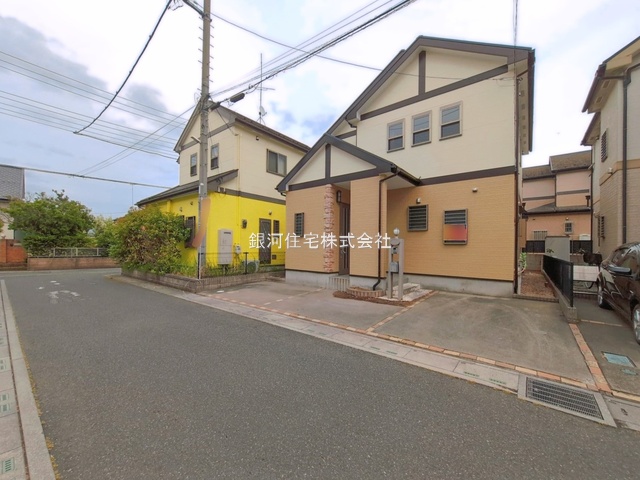 G00394756 埼玉県幸手市緑台１丁目 中古一戸建て 1780万円 土地面積138.62m² (約41.93坪) 建物面積99.27m² (約30.02坪) 間取り４ＬＤＫ 築年月2005年01月(築21年)【外観3】