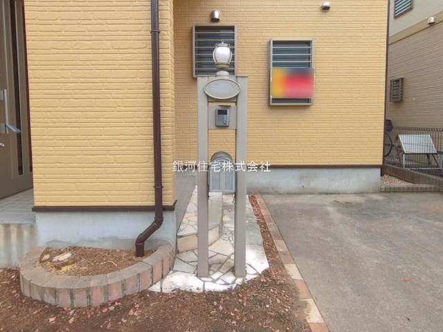 G00394756 埼玉県幸手市緑台１丁目 中古一戸建て 1780万円 土地面積138.62m² (約41.93坪) 建物面積99.27m² (約30.02坪) 間取り４ＬＤＫ 築年月2005年01月(築21年)【外観12】