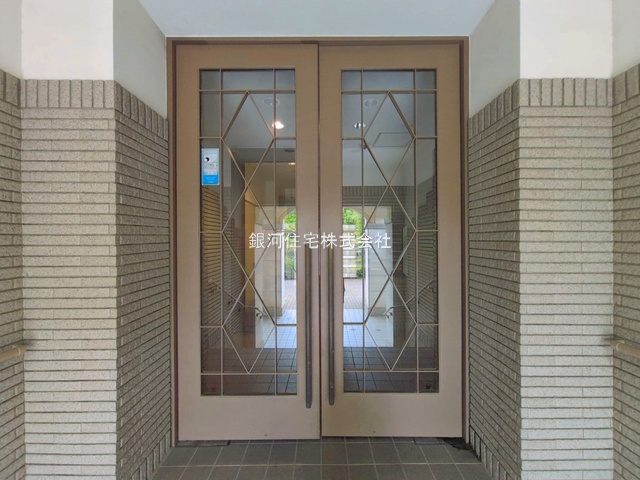 G00394758 神奈川県横浜市泉区緑園４丁目 中古マンション 3980万円 専有面積62.50m² (約18.90坪) 間取り２ＬＤＫ 所在階1階 築年月2001年05月(築25年)【外観12】