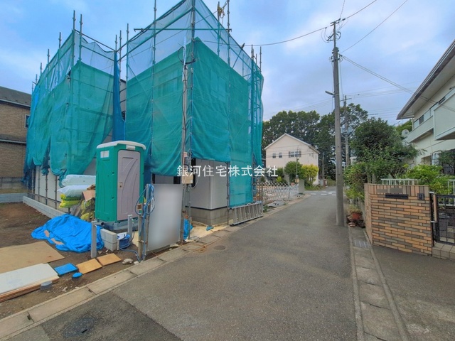 G00395219 千葉県柏市西原１丁目 新築一戸建て 4080万円 土地面積86.13m² (約26.05坪) 建物面積92.30m² (約27.92坪) 間取り３ＳＬＤＫ 築年月2026年08月【外観3】