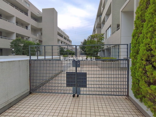 G00396338 神奈川県横浜市保土ヶ谷区境木本町 中古マンション 5180万円 専有面積104.10m² (約31.49坪) 間取り３ＬＤＫ 所在階2階 築年月1988年06月(築38年)【外観13】