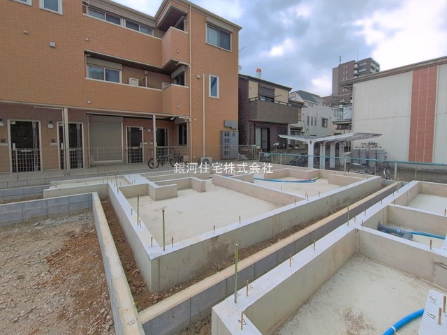 G00396399 東京都足立区東伊興３丁目 新築一戸建て 5680万円 土地面積85.90m² (約25.98坪) 建物面積81.87m² (約24.76坪) 築年月2026年12月【外観7】