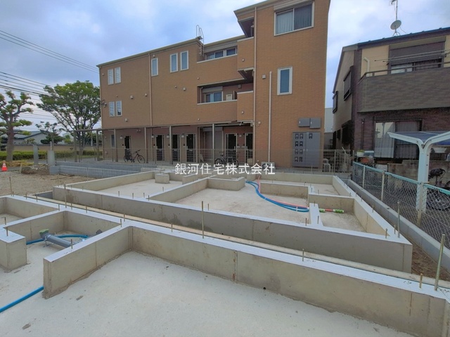 G00396399 東京都足立区東伊興３丁目 新築一戸建て 5680万円 土地面積85.90m² (約25.98坪) 建物面積81.87m² (約24.76坪) 築年月2026年12月【外観8】