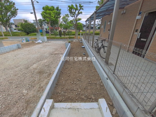 G00396399 東京都足立区東伊興３丁目 新築一戸建て 5680万円 土地面積85.90m² (約25.98坪) 建物面積81.87m² (約24.76坪) 築年月2026年12月【外観11】