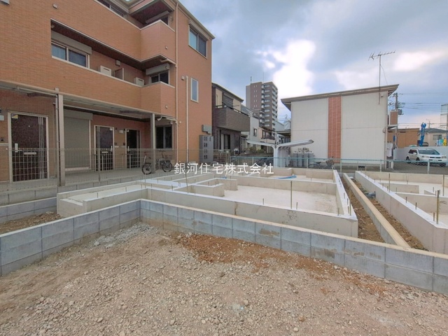 G00396399 東京都足立区東伊興３丁目 新築一戸建て 5680万円 土地面積85.90m² (約25.98坪) 建物面積81.87m² (約24.76坪) 築年月2026年12月【外観13】