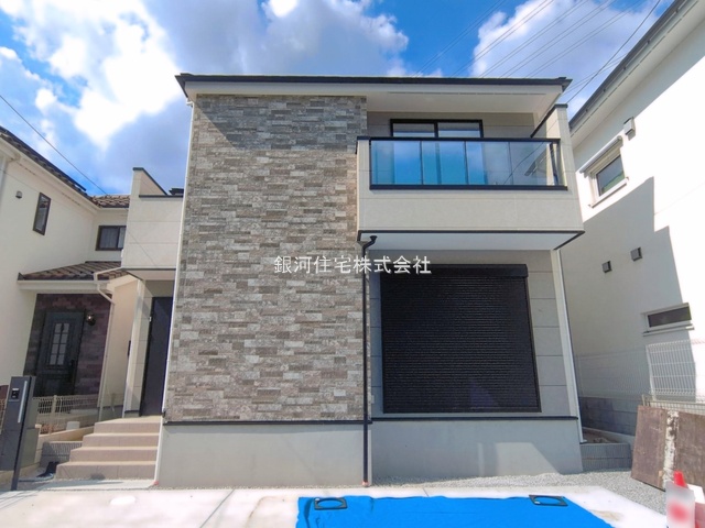 G00396509 東京都小金井市東町１丁目 新築一戸建て 9249万円 土地面積143.76m² (約43.48坪) 建物面積111.99m² (約33.87坪) 間取り４ＬＤＫ 築年月2026年08月(築１年以内)【外観11】