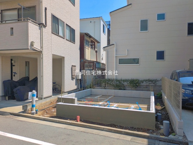 G00396516 東京都板橋区大谷口北町 新築一戸建て 6280万円 土地面積42.95m² (約12.99坪) 建物面積66.01m² (約19.96坪) 築年月2026年10月【外観2】