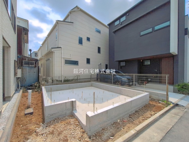 G00396516 東京都板橋区大谷口北町 新築一戸建て 6280万円 土地面積42.95m² (約12.99坪) 建物面積66.01m² (約19.96坪) 築年月2026年10月【外観13】