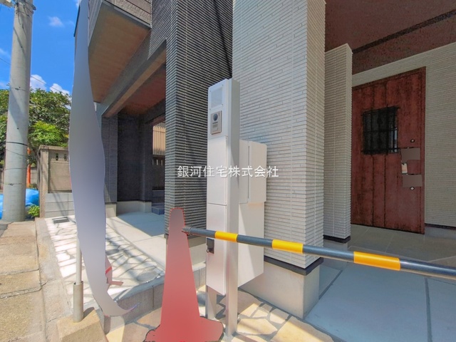 G00396583 東京都葛飾区東新小岩６丁目 新築一戸建て 5380万円 土地面積51.92m² (約15.70坪) 建物面積91.88m² (約27.79坪) 間取り２ＳＬＤＫ 築年月2026年08月(築１年以内)【外観5】