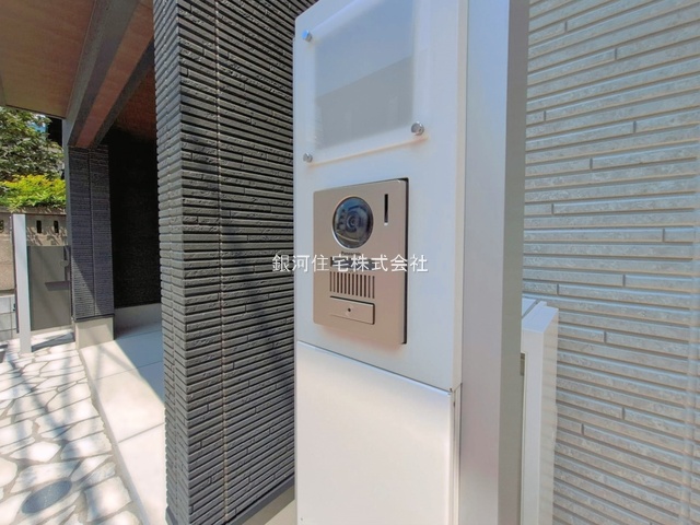 G00396583 東京都葛飾区東新小岩６丁目 新築一戸建て 5380万円 土地面積51.92m² (約15.70坪) 建物面積91.88m² (約27.79坪) 間取り２ＳＬＤＫ 築年月2026年08月(築１年以内)【外観7】