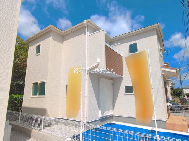 G00396587 東京都福生市大字熊川 新築一戸建て 3880万円 土地面積96.47m² (約29.18坪) 建物面積75.32m² (約22.78坪) 間取り３ＬＤＫ 築年月2026年09月【外観7】
