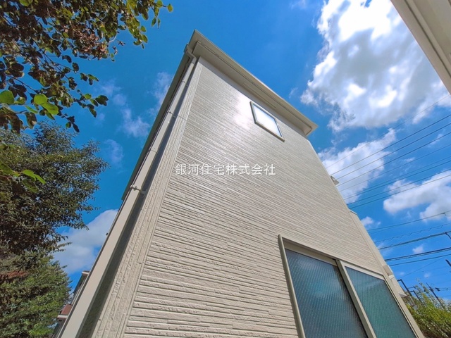 G00396587 東京都福生市大字熊川 新築一戸建て 3880万円 土地面積96.47m² (約29.18坪) 建物面積75.32m² (約22.78坪) 間取り３ＬＤＫ 築年月2026年09月【外観11】