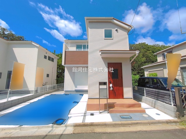 G00396587 東京都福生市大字熊川 新築一戸建て 3880万円 土地面積96.47m² (約29.18坪) 建物面積75.32m² (約22.78坪) 間取り３ＬＤＫ 築年月2026年09月【外観13】