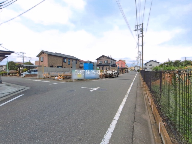 G00396594 東京都東大和市立野１丁目 新築一戸建て 5680万円 土地面積116.00m² (約35.08坪) 建物面積100.43m² (約30.38坪) 間取り３ＬＤＫ 築年月2026年10月【外観9】