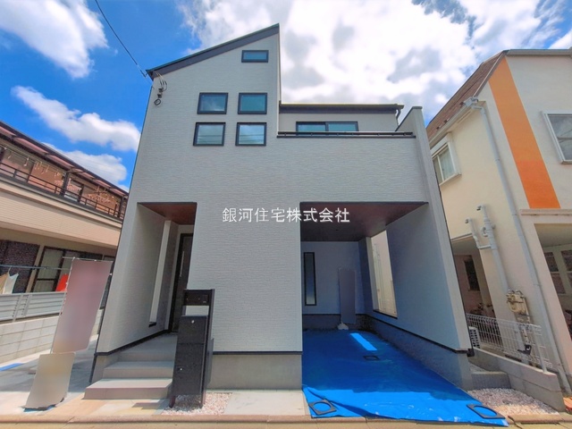G00396602 東京都練馬区谷原１丁目 新築一戸建て 7580万円 土地面積99.05m² (約29.96坪) 建物面積104.89m² (約31.72坪) 間取り３ＬＤＫ 築年月2026年07月(築１年以内)【外観9】