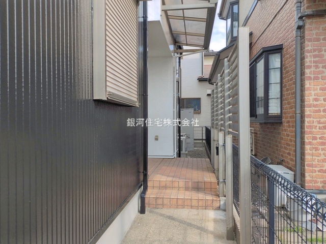 G00397021 千葉県市原市旭五所 中古一戸建て 2880万円 土地面積149.64m² (約45.26坪) 建物面積138.62m² (約41.93坪) 間取り５ＬＤＫ 築年月2005年03月(築21年)【外観7】