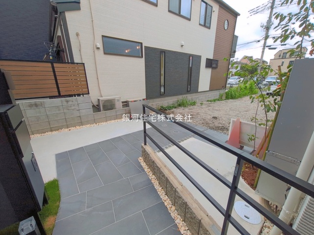 G00397089 埼玉県さいたま市南区大字大谷口 新築一戸建て 5990万円 土地面積111.78m² (約33.81坪) 建物面積108.05m² (約32.68坪) 間取り４ＬＤＫ 築年月2026年07月(築１年以内)【外観5】