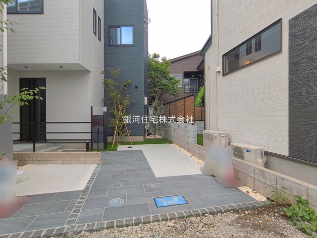 G00397089 埼玉県さいたま市南区大字大谷口 新築一戸建て 5990万円 土地面積111.78m² (約33.81坪) 建物面積108.05m² (約32.68坪) 間取り４ＬＤＫ 築年月2026年07月(築１年以内)【外観6】