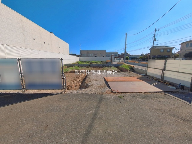 G00397225 埼玉県北葛飾郡松伏町大字松伏 新築一戸建て 3180万円 土地面積110.00m² (約33.27坪) 建物面積97.70m² (約29.55坪) 間取り３ＬＤＫ 築年月2026年11月【外観5】