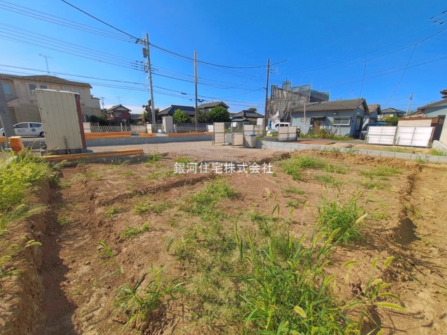 G00397226 埼玉県北葛飾郡松伏町大字松伏 新築一戸建て 3180万円 土地面積151.49m² (約45.82坪) 建物面積99.36m² (約30.05坪) 間取り３ＬＤＫ 築年月2026年11月【外観7】