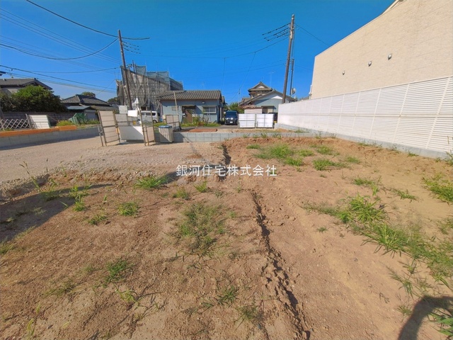 G00397226 埼玉県北葛飾郡松伏町大字松伏 新築一戸建て 3180万円 土地面積151.49m² (約45.82坪) 建物面積99.36m² (約30.05坪) 間取り３ＬＤＫ 築年月2026年11月【外観8】