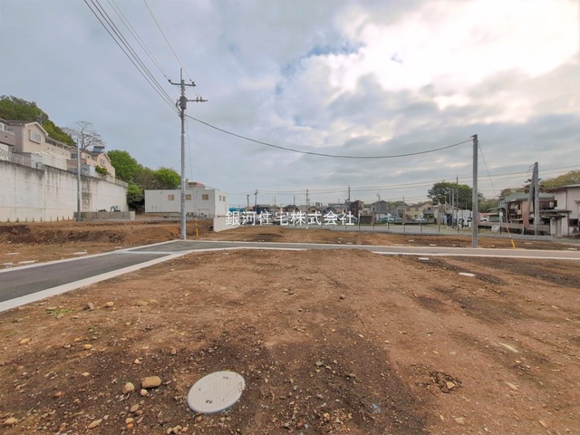 G00397508 埼玉県入間市高倉５丁目 新築一戸建て 3299万円 土地面積130.51m² (約39.47坪) 建物面積93.57m² (約28.30坪) 間取り３ＬＤＫ 築年月2026年10月【外観11】