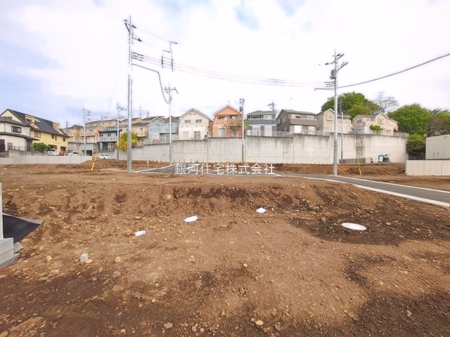 G00397508 埼玉県入間市高倉５丁目 新築一戸建て 3299万円 土地面積130.51m² (約39.47坪) 建物面積93.57m² (約28.30坪) 間取り３ＬＤＫ 築年月2026年10月【外観16】