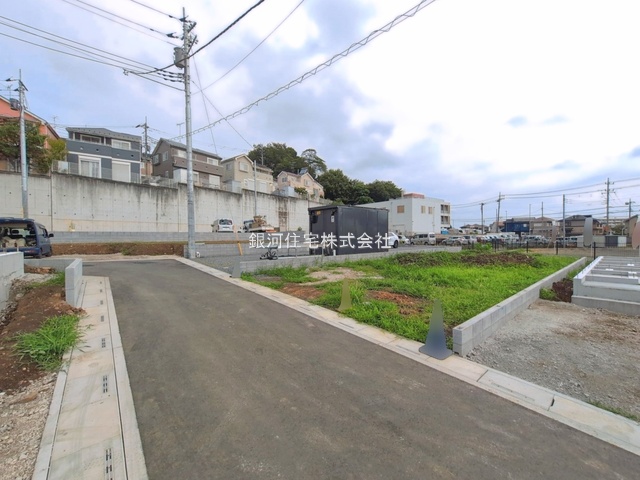G00397512 埼玉県入間市高倉５丁目 新築一戸建て 3199万円 土地面積143.48m² (約43.40坪) 建物面積94.39m² (約28.55坪) 間取り３ＬＤＫ 築年月2026年11月【外観6】