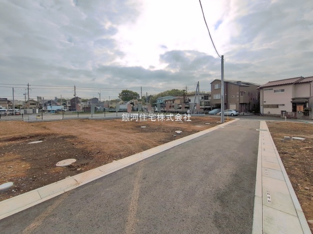 G00397512 埼玉県入間市高倉５丁目 新築一戸建て 3199万円 土地面積143.48m² (約43.40坪) 建物面積94.39m² (約28.55坪) 間取り３ＬＤＫ 築年月2026年11月【外観12】