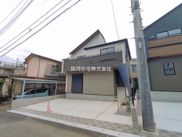 G00397517 埼玉県狭山市大字水野 新築一戸建て 4198万円 土地面積132.89m² (約40.19坪) 建物面積112.08m² (約33.90坪) 間取り３ＬＤＫ 築年月2026年07月(築１年以内)【外観2】