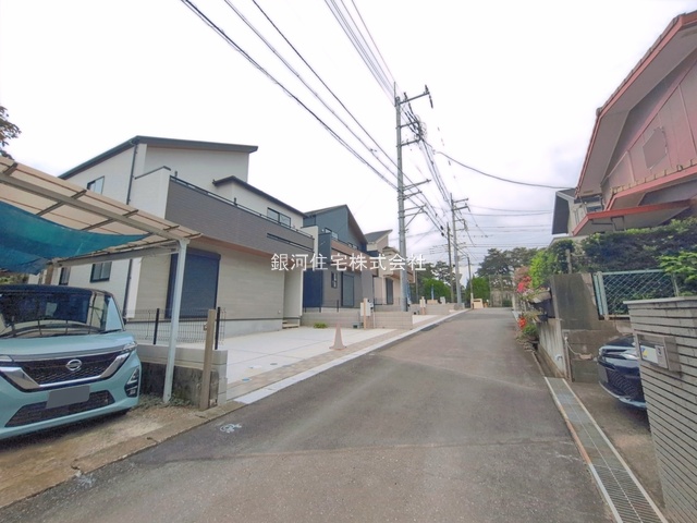 G00397517 埼玉県狭山市大字水野 新築一戸建て 4198万円 土地面積132.89m² (約40.19坪) 建物面積112.08m² (約33.90坪) 間取り３ＬＤＫ 築年月2026年07月(築１年以内)【外観3】