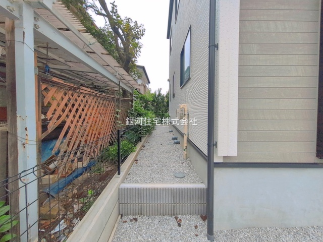 G00397517 埼玉県狭山市大字水野 新築一戸建て 4198万円 土地面積132.89m² (約40.19坪) 建物面積112.08m² (約33.90坪) 間取り３ＬＤＫ 築年月2026年07月(築１年以内)【外観5】