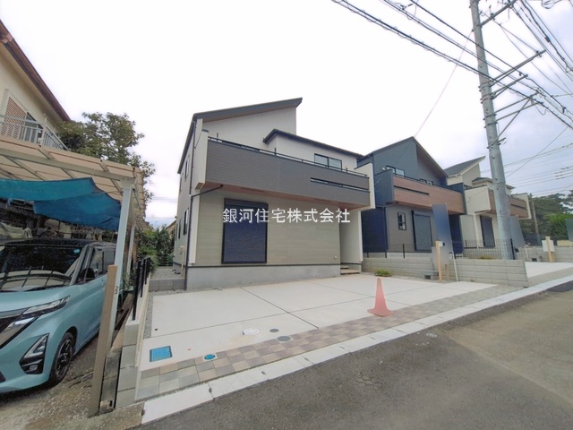 G00397517 埼玉県狭山市大字水野 新築一戸建て 4198万円 土地面積132.89m² (約40.19坪) 建物面積112.08m² (約33.90坪) 間取り３ＬＤＫ 築年月2026年07月(築１年以内)【外観11】