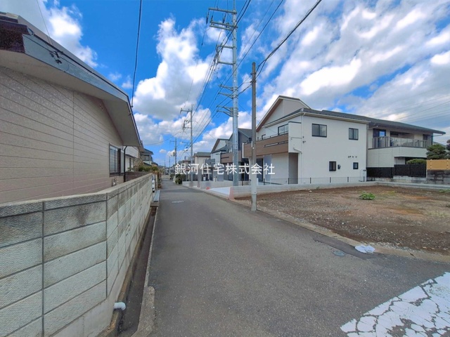 G00397517 埼玉県狭山市大字水野 新築一戸建て 4198万円 土地面積132.89m² (約40.19坪) 建物面積112.08m² (約33.90坪) 間取り３ＬＤＫ 築年月2026年07月(築１年以内)【外観18】