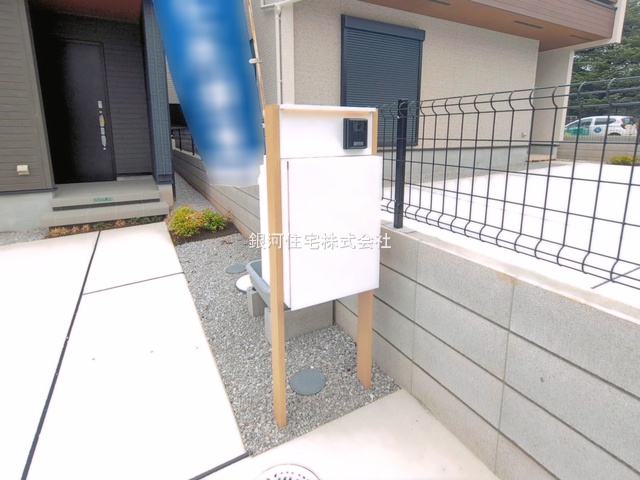 G00397518 埼玉県狭山市大字水野 新築一戸建て 4280万円 土地面積132.89m² (約40.19坪) 建物面積103.71m² (約31.37坪) 間取り４ＬＤＫ 築年月2026年07月(築１年以内)【外観16】