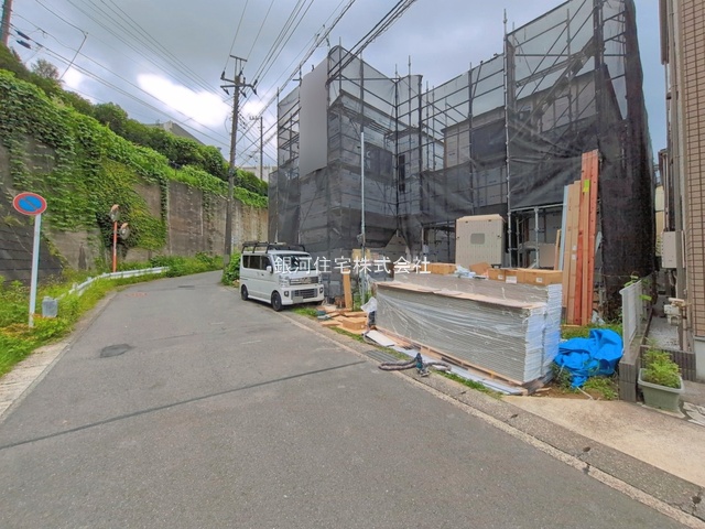 G00397539 神奈川県横浜市旭区上白根町 新築一戸建て 5080万円 土地面積112.72m² (約34.09坪) 建物面積96.56m² (約29.20坪) 間取り４ＬＤＫ 築年月2026年10月【外観6】