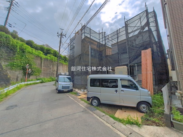 G00397539 神奈川県横浜市旭区上白根町 新築一戸建て 5080万円 土地面積112.72m² (約34.09坪) 建物面積96.56m² (約29.20坪) 間取り４ＬＤＫ 築年月2026年10月【外観9】