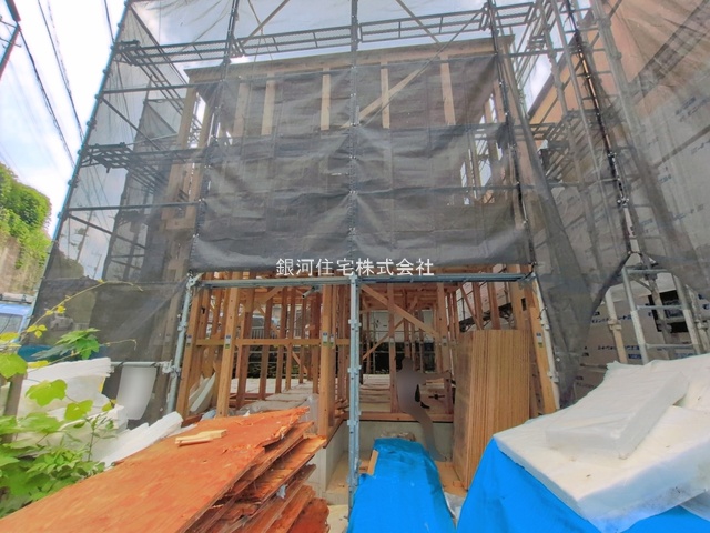 G00397541 神奈川県横浜市旭区上白根町 新築一戸建て 5180万円 土地面積120.40m² (約36.42坪) 建物面積97.09m² (約29.36坪) 間取り４ＬＤＫ 築年月2026年10月【外観11】