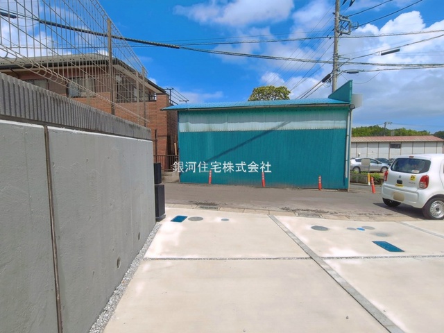 G00397558 神奈川県横浜市都筑区池辺町 新築一戸建て 5690万円 土地面積125.49m² (約37.96坪) 建物面積101.85m² (約30.80坪) 間取り３ＳＬＤＫ 築年月2026年07月(築１年以内)【外観9】