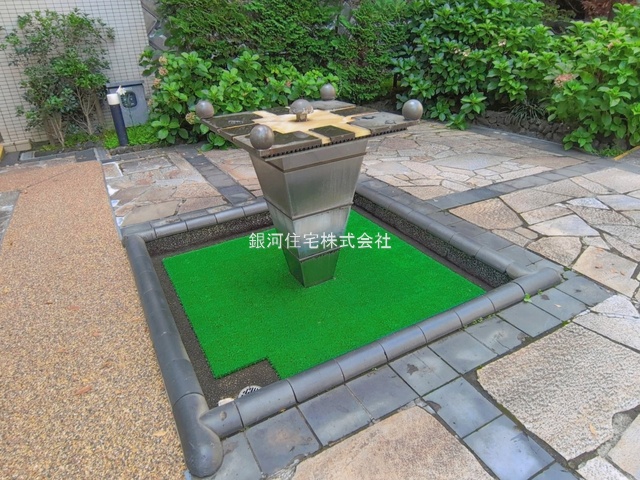 G00397561 神奈川県横浜市泉区岡津町 中古マンション 2799万円 専有面積101.15m² (約30.59坪) 間取り３ＬＤＫ 所在階6階 築年月1989年10月(築36年)【外観10】